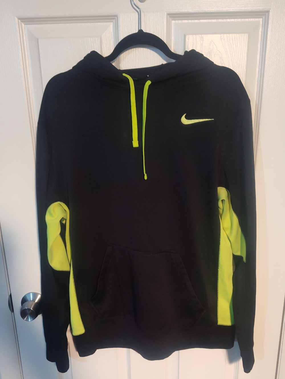 Nike Black & Neon Yellow Crewneck Sweatshirt Hoodie